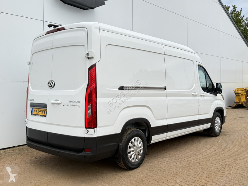 Véhicule utilitaire Maxus e 9 72kWh 204PK e 9