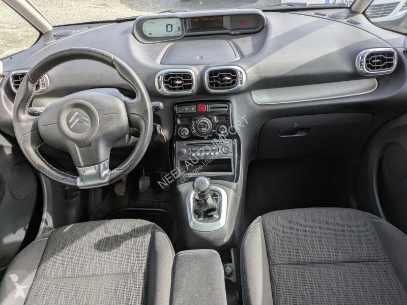Véhicule utilitaire Citroën C3 PICASSO...