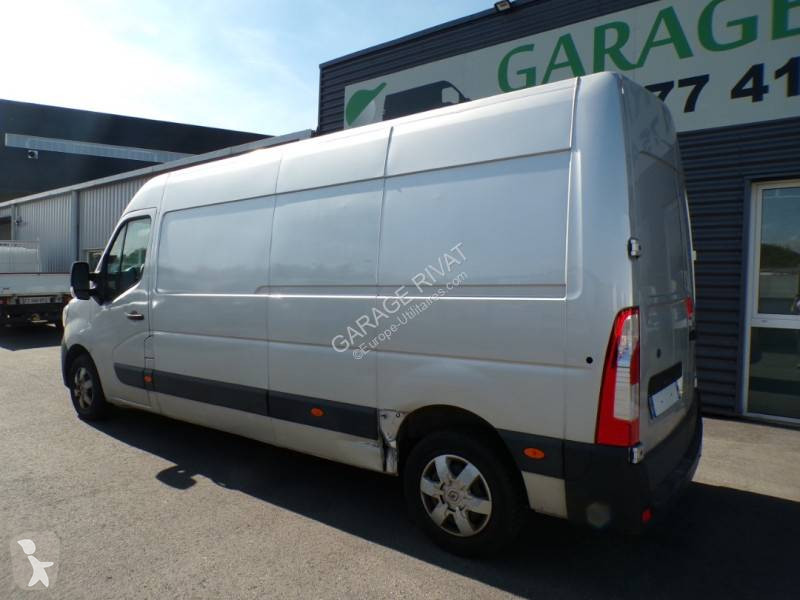 Véhicule utilitaire Renault L3H2 2.3 DCI 150