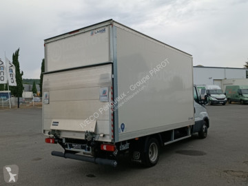 Véhicule utilitaire Iveco