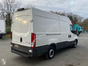 Véhicule utilitaire Iveco