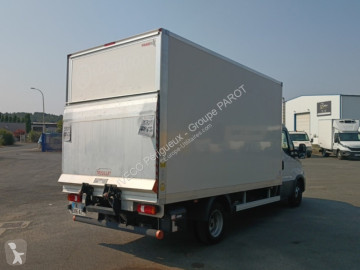 Véhicule utilitaire Iveco
