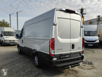 Véhicule utilitaire Iveco