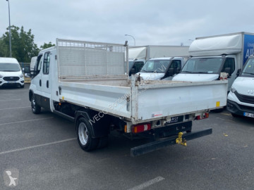 Véhicule utilitaire Iveco