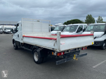 Véhicule utilitaire Iveco