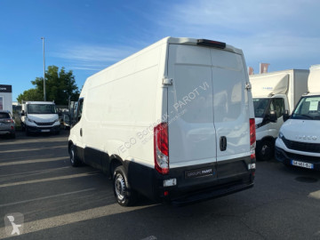 Véhicule utilitaire Iveco