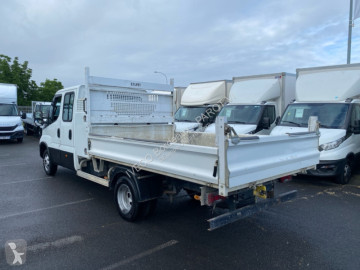 Véhicule utilitaire Iveco