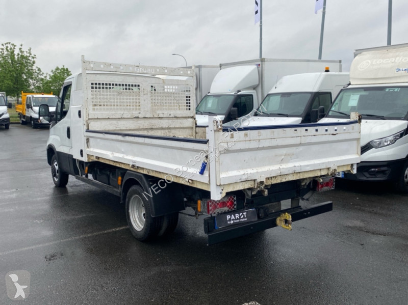 Véhicule utilitaire Iveco 35C16H3.0 Empattement...