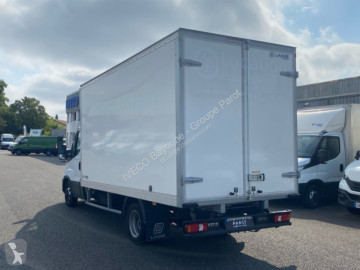 Véhicule utilitaire Iveco