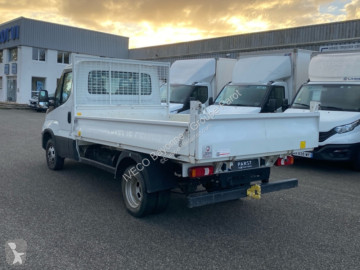 Véhicule utilitaire Iveco
