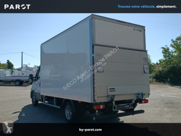Véhicule utilitaire Iveco