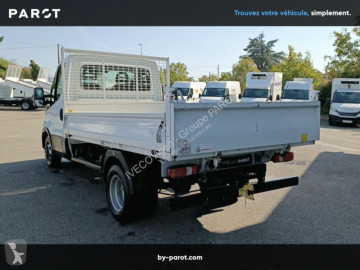 Véhicule utilitaire Iveco