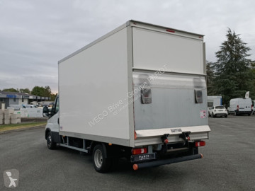 Véhicule utilitaire Iveco