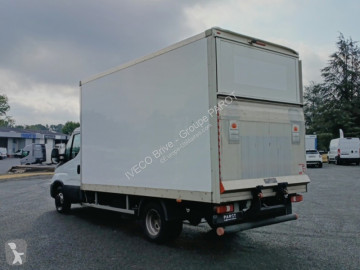 Véhicule utilitaire Iveco