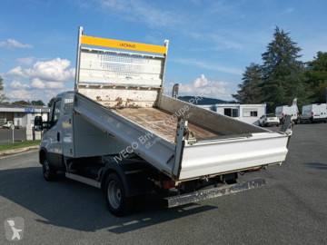 Véhicule utilitaire Iveco