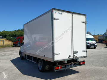 Véhicule utilitaire Iveco