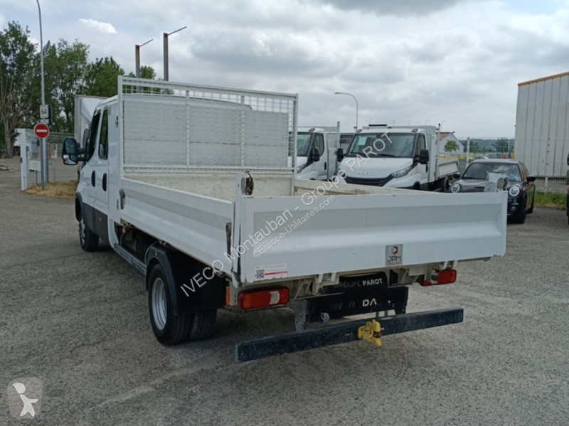 Véhicule utilitaire Iveco 35C16H3.0 D...