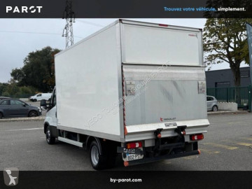 Caisse grand volume Iveco