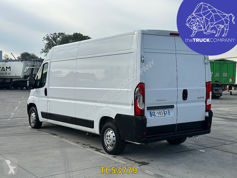 Véhicule utilitaire Peugeot Peugeot boxer 130cv...