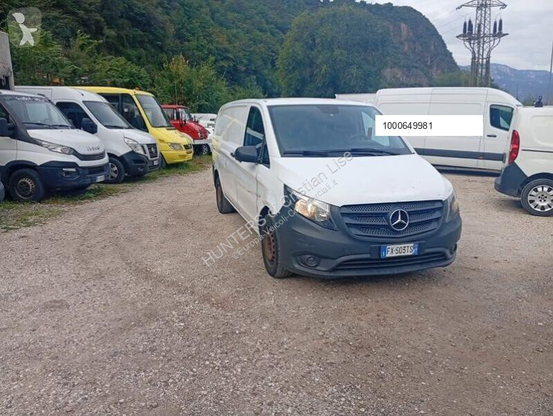 Véhicule utilitaire Mercedes 116 cdi
