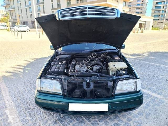 Užitkové vozidlo Mercedes 250 Turbo-D