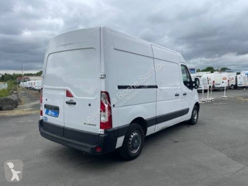 Renault mid-size van