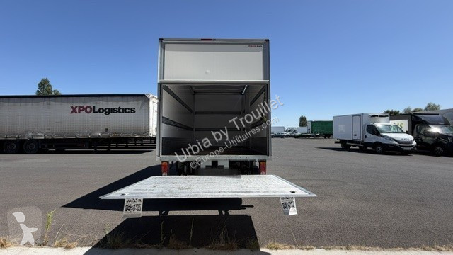 Peugeot 20M3 140 CV FOURGON HAYON 3.5 T van