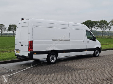 Mercedes cargo van