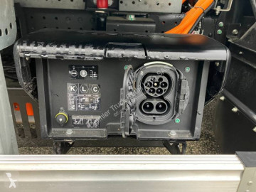 New Fuso large volume box van