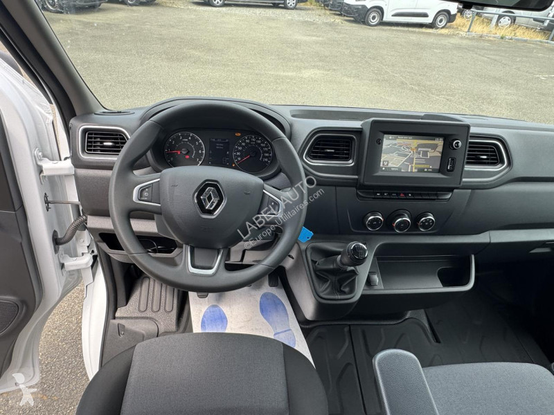 Renault MASTER DEPANNEUSE 3T5 PORTE VOITURE 2.3...