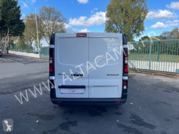 Renault mid-size van
