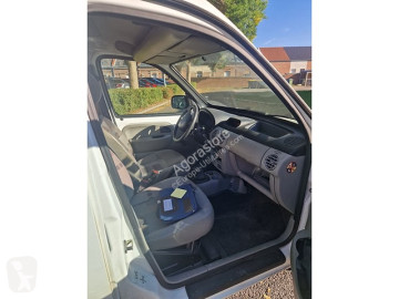 Renault van
