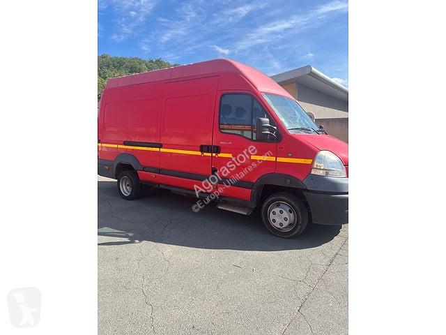 Renault MASCOTT van