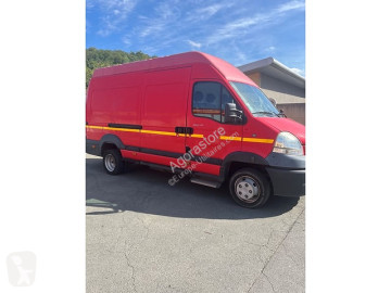Renault van