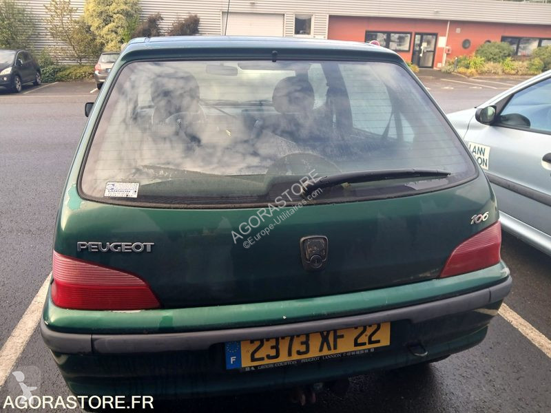 Užitkové vozidlo Peugeot 106 SP COL