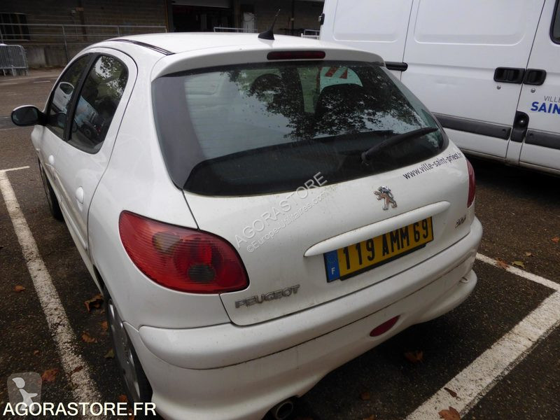 Peugeot 206 van