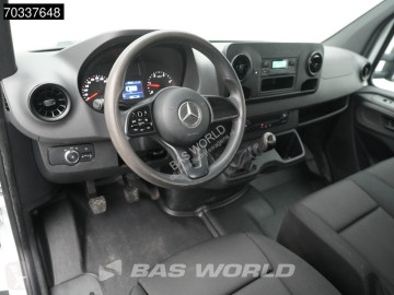 Mercedes flatbed van
