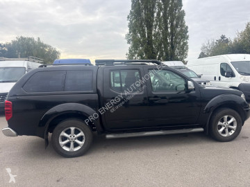 Nissan pickup