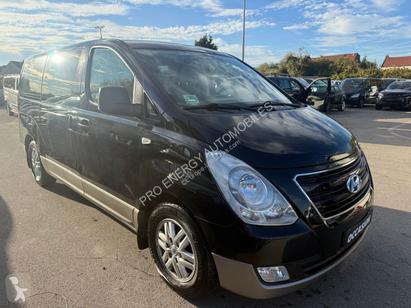 Hyundai SATELLITE van