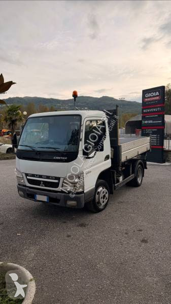 Mitsubishi Fuso 5S13 van