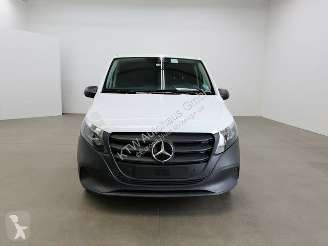 عربة نفعية Mercedes Vito116CDI KA...