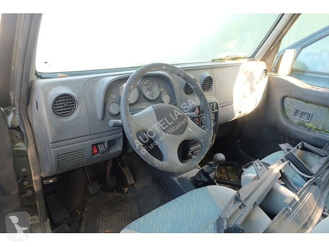 KIA Retona van