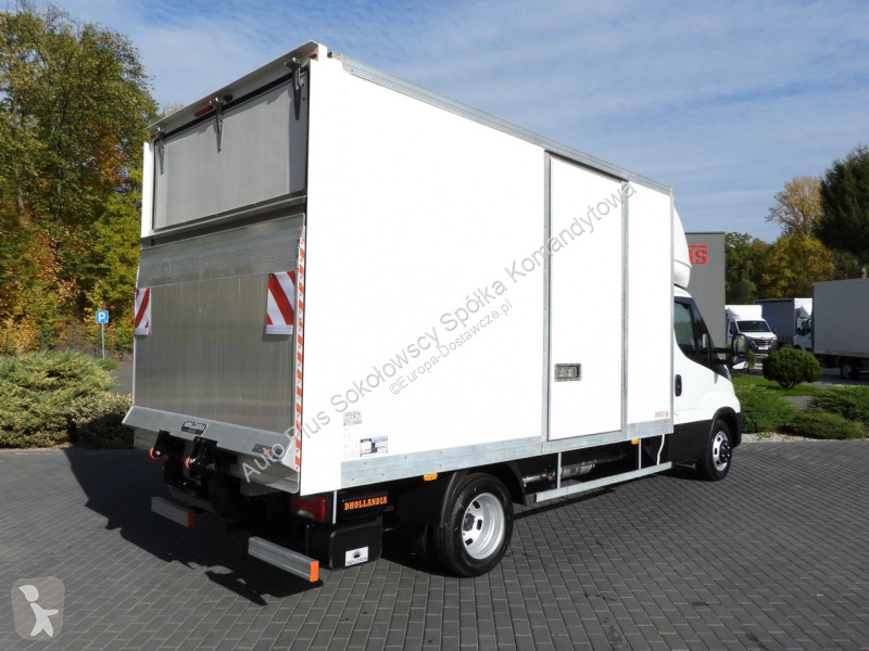 Iveco 35C16 DAILY van