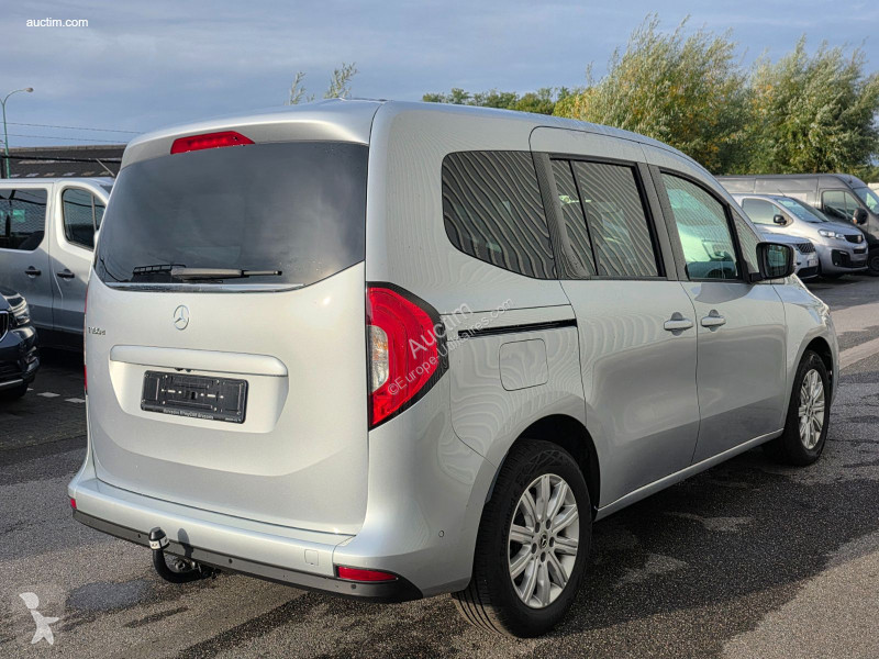 Užitkové vozidlo Mercedes t180d