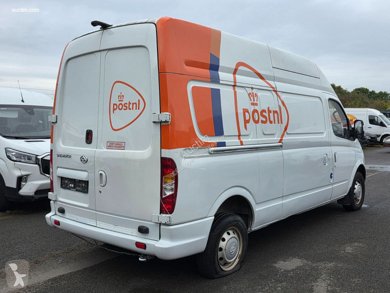 Maxus ev 80 van