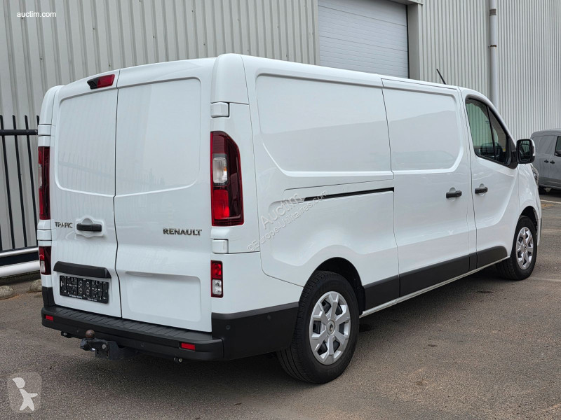 Renault trafic van