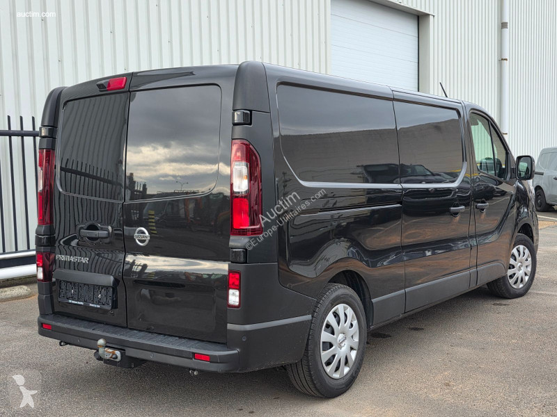 Nissan primastar van