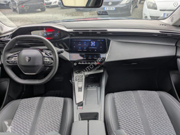 Peugeot estate car