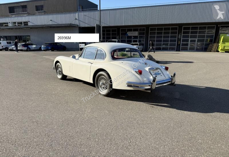 Jaguar XK van
