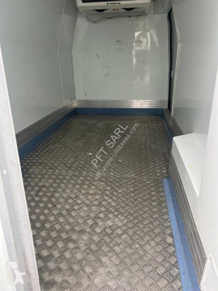Nissan  van